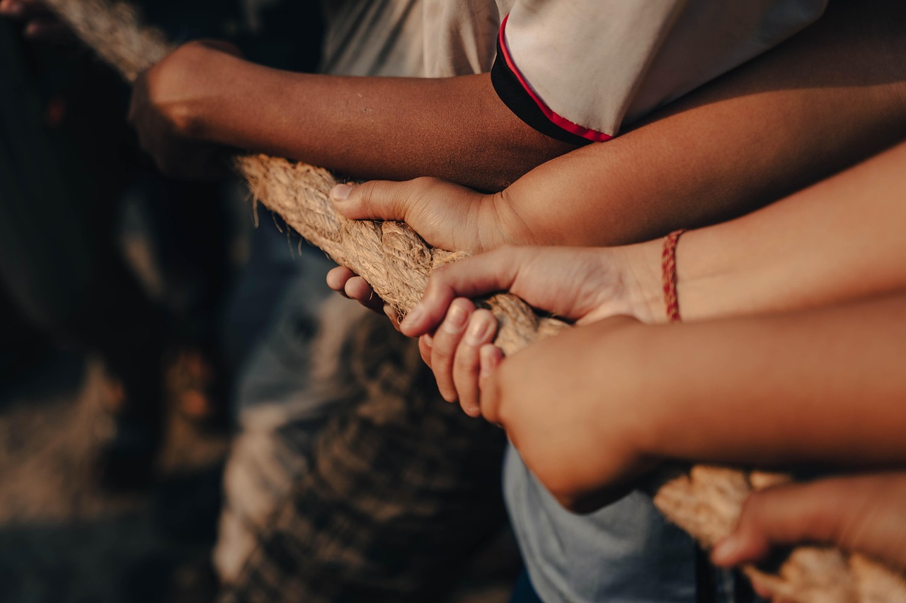 IELTS Essay: Competition vs. Collaboration in Education
