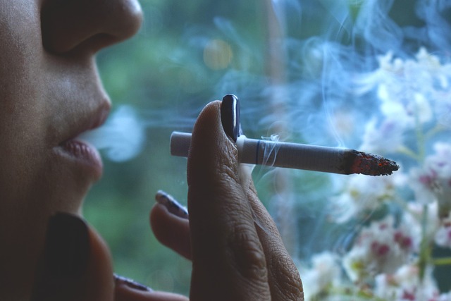 IELTS Essay about Health – Smoking- The best way to discourage smoking is to make smoking illegal in public places